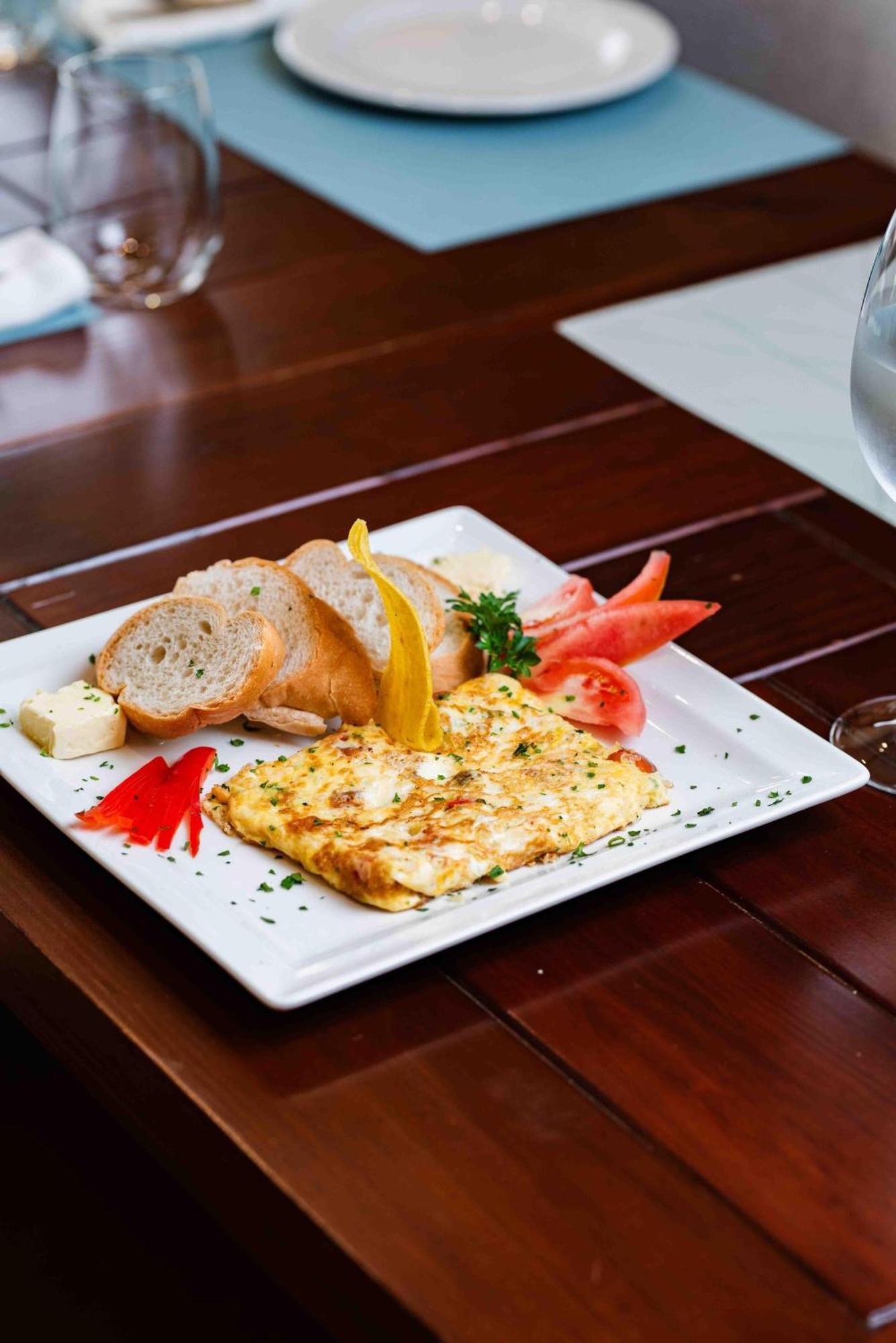 Habana Hotel Y Restaurante Higüey Kültér fotó